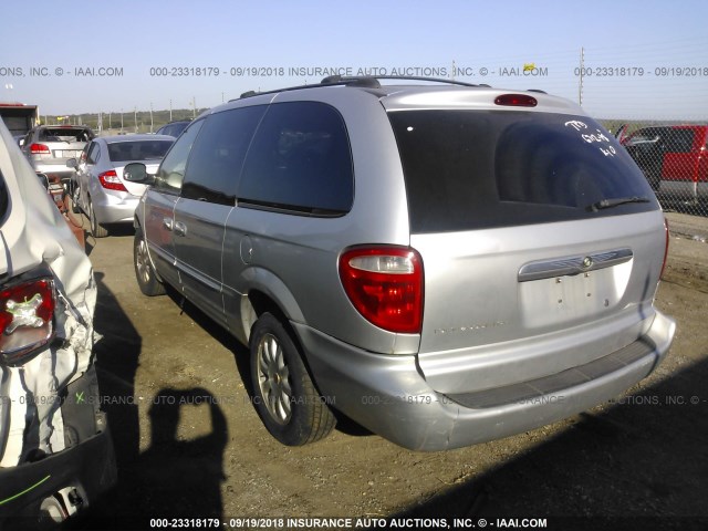 2C4GP54L92R646772 - 2002 CHRYSLER TOWN & COUNTRY LXI SILVER photo 3