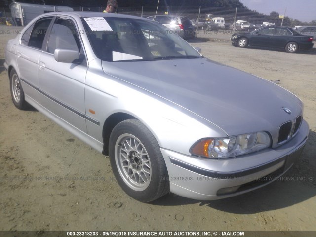 WBADM6340YGU16119 - 2000 BMW 528 I AUTOMATIC SILVER photo 1