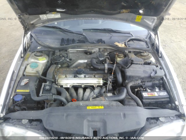 YV1LS5676W2506285 - 1998 VOLVO S70 GLT SILVER photo 10