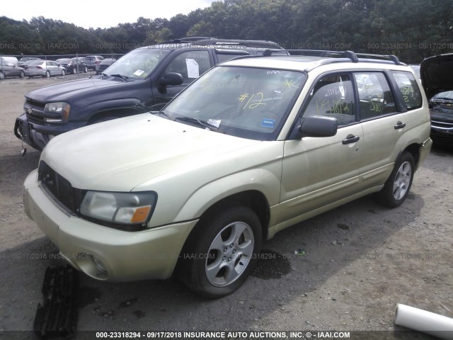 JF1SG65674H748617 - 2004 SUBARU FORESTER 2.5XS ოქროსფერი ფოტო 2