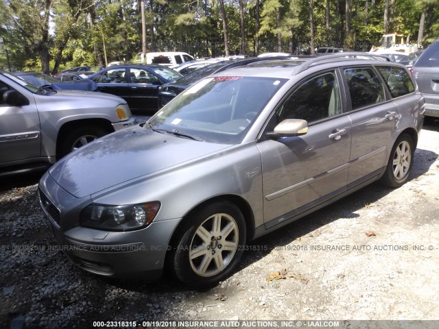 YV1MW682752052594 - 2005 VOLVO V50 T5 SILVER photo 2