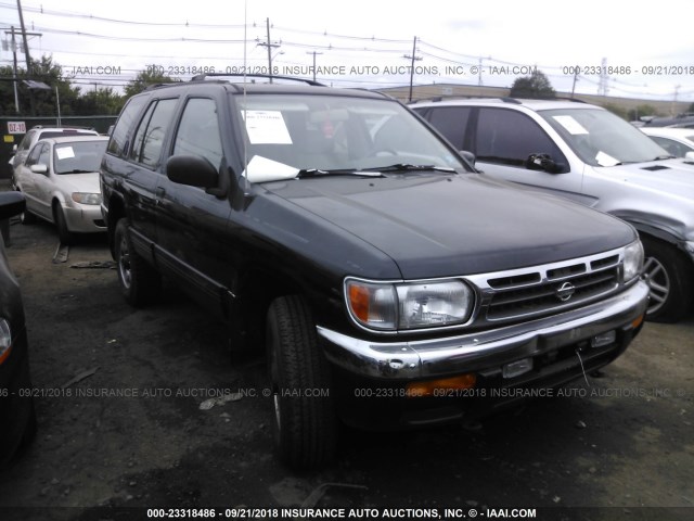 JN8AR05Y5WW245296 - 1998 NISSAN PATHFINDER LE/SE/XE BLACK photo 1