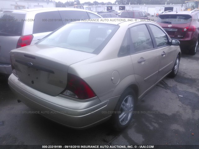 1FAFP34P92W226039 - 2002 FORD FOCUS SE/SE COMFORT GOLD photo 4