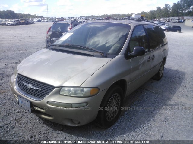 1C4GP64L5WB530916 - 1998 CHRYSLER TOWN & COUNTRY LXI GOLD photo 2