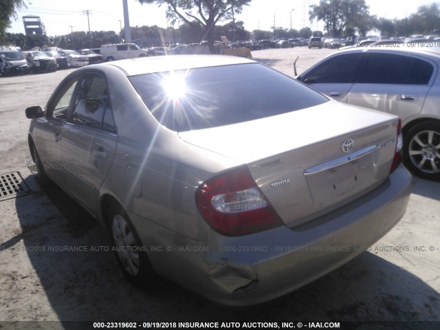 4T1BE32KX3U767180 - 2003 TOYOTA CAMRY LE/XLE/SE Бежевый фото 3