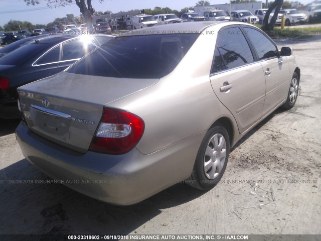 4T1BE32KX3U767180 - 2003 TOYOTA CAMRY LE/XLE/SE Бежевый фото 4