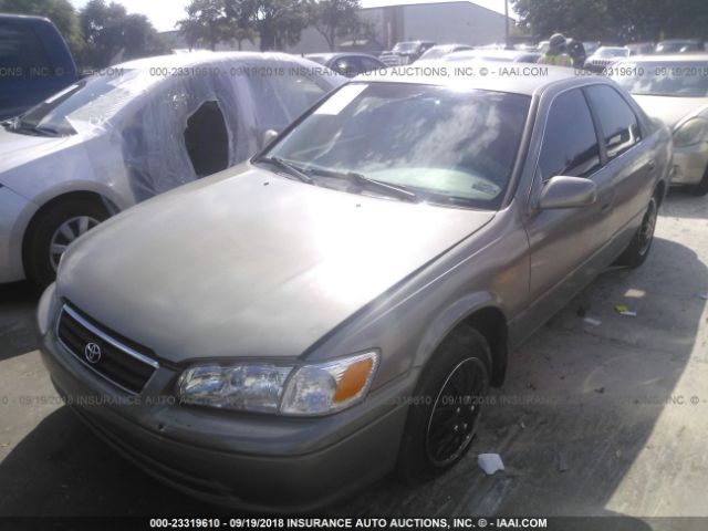 4T1BG22K1YU013385 - 2000 TOYOTA CAMRY CE/LE/XLE 灰色 照片 2