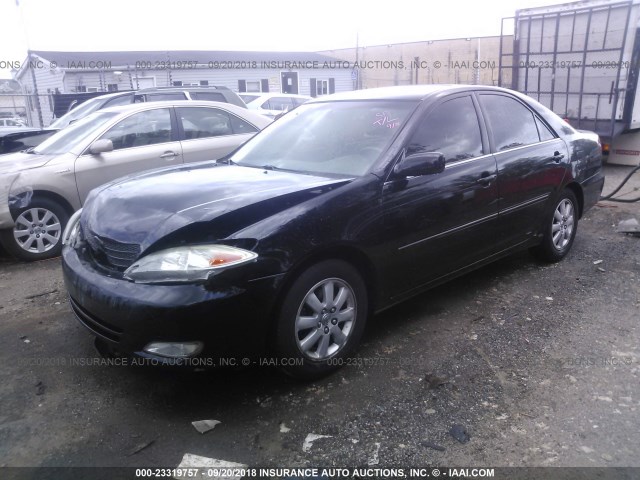 4T1BF30K23U049090 - 2003 TOYOTA CAMRY LE/XLE/SE BLACK photo 2