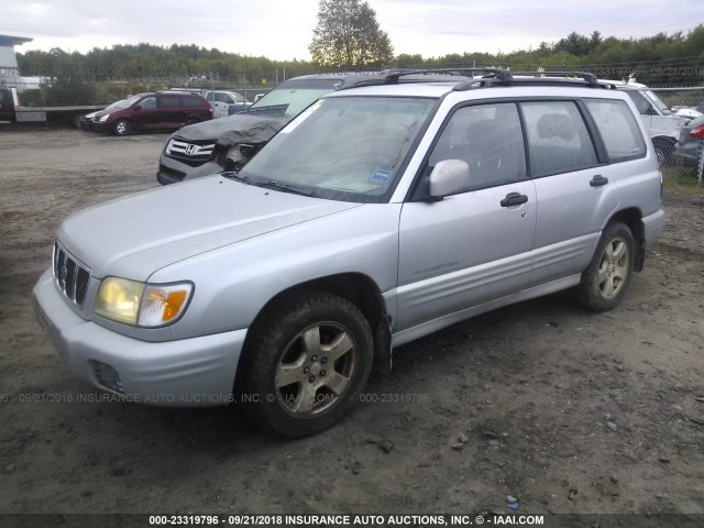 JF1SF65682H751607 - 2002 SUBARU FORESTER S SILVER photo 2