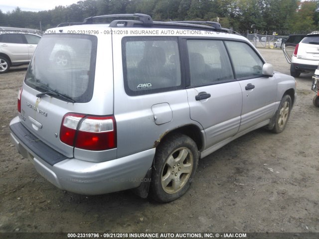 JF1SF65682H751607 - 2002 SUBARU FORESTER S SILVER photo 4