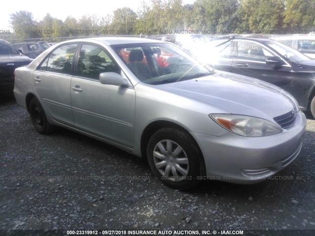 4T1BE32KX4U798866 - 2004 TOYOTA CAMRY LE/XLE/SE Күміс фото 1