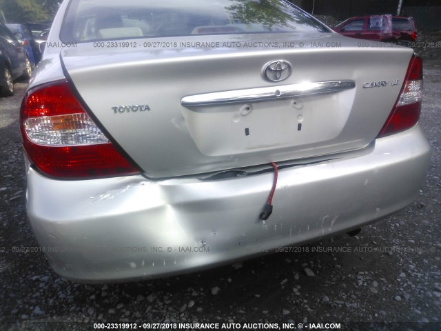 4T1BE32KX4U798866 - 2004 TOYOTA CAMRY LE/XLE/SE Күміс фото 6