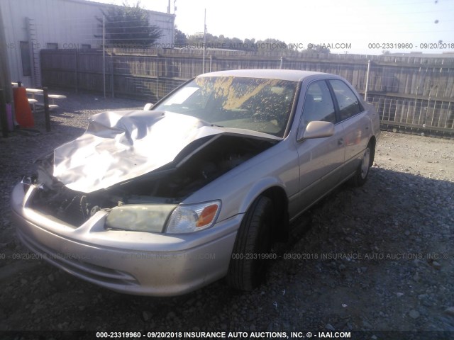 4T1BG22K6YU976475 - 2000 TOYOTA CAMRY CE/LE/XLE 香槟色 照片 2