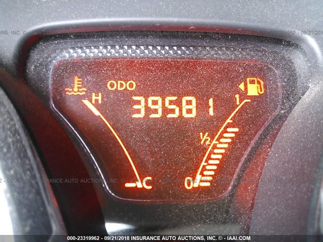 3N1CE2CP9EL384165 - 2014 NISSAN VERSA NOTE S/S PLUS/SV/SL GRAY photo 7