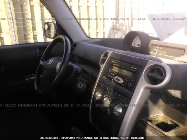 JTLKT324654007878 - 2005 TOYOTA SCION XB Күлгін фото 5