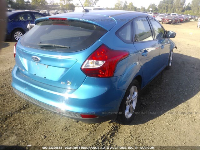 1FADP3K22EL340341 - 2014 FORD FOCUS SE BLUE photo 4