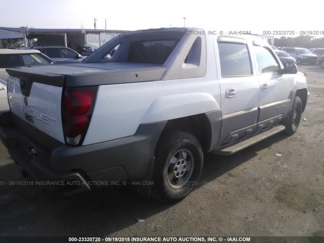 3GNEC13T12G297052 - 2002 CHEVROLET AVALANCHE C1500 WHITE photo 4