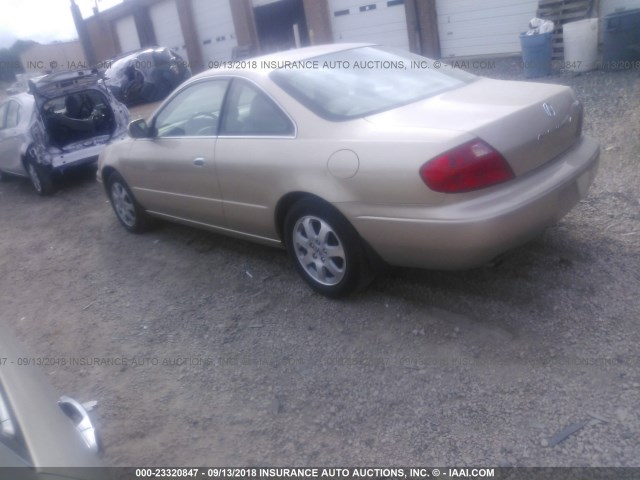 19UYA42401A035769 - 2001 ACURA 3.2CL GOLD photo 3