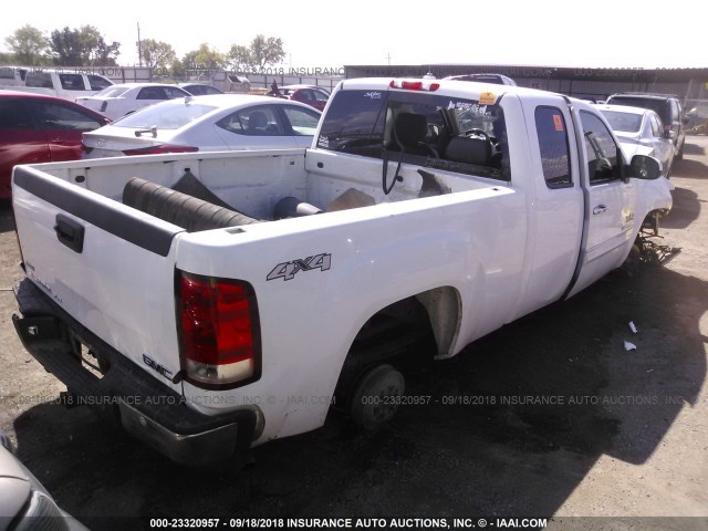 1GTR2VE38BZ241482 - 2011 GMC SIERRA K1500 SLE WHITE photo 4