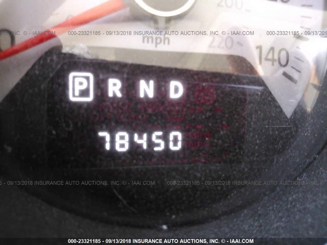 2V4RW4D10AR138375 - 2010 VOLKSWAGEN ROUTAN S WHITE photo 7