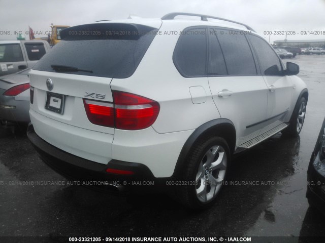 5UXFE8C56AL311383 - 2010 BMW X5 XDRIVE48I WHITE photo 4