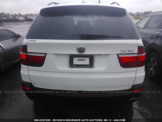 5UXFE8C56AL311383 - 2010 BMW X5 XDRIVE48I WHITE photo 6