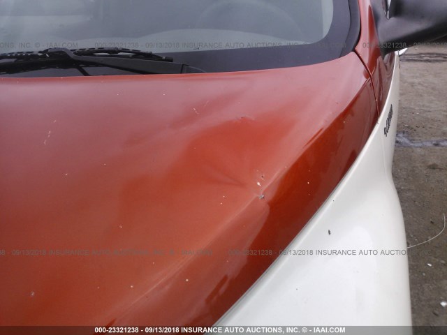 3C4FY48B65T635105 - 2005 CHRYSLER PT CRUISER ORANGE photo 6