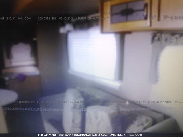 4X4TPUP27EP047851 - 2014 FOREST RIVER PUMA  白色 照片 8