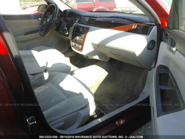 2G1WB58K389217611 - 2008 CHEVROLET IMPALA LS RED photo 5