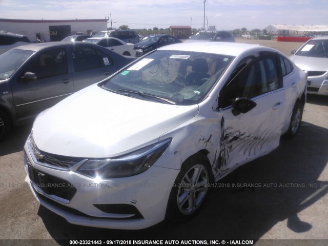 1G1BE5SM7H7232078 - 2017 CHEVROLET CRUZE LT WHITE photo 2