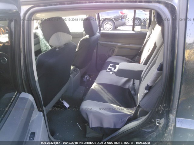 1J8HG48N16C124851 - 2006 JEEP COMMANDER BLACK photo 8