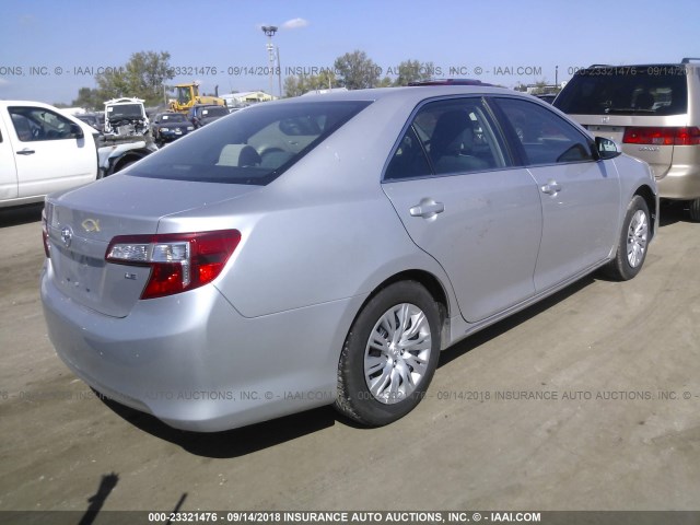 4T1BF1FKXDU701807 - 2013 TOYOTA CAMRY L/SE/LE/XLE Gümüş foto 4