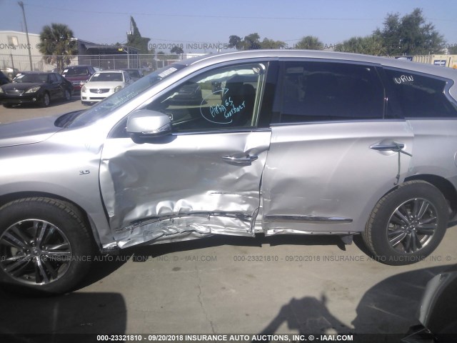 5N1DL0MN5JC513657 - 2018 INFINITI QX60 SILVER photo 6