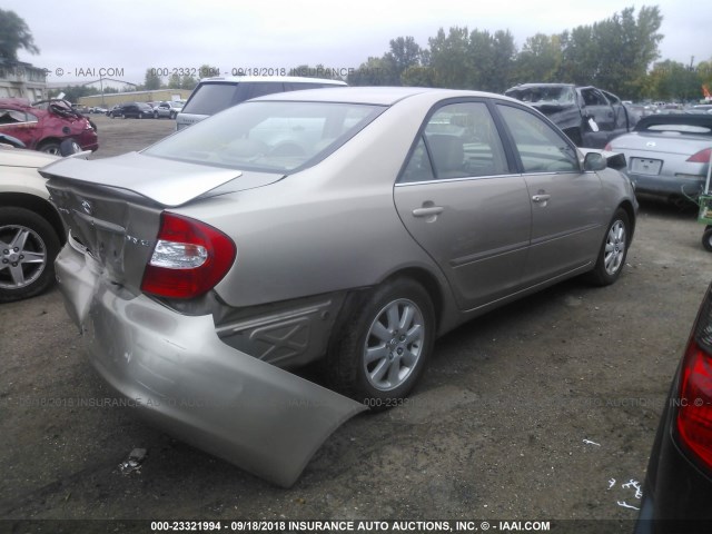 4T1BE30K13U760900 - 2003 TOYOTA CAMRY LE/XLE/SE GOLD photo 4