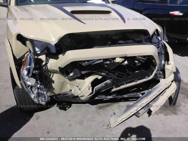 5TFCZ5AN3HX094825 - 2017 TOYOTA TACOMA DBL CAB/SR/TRDSPT/OR/PRO Қоңыр фото 6