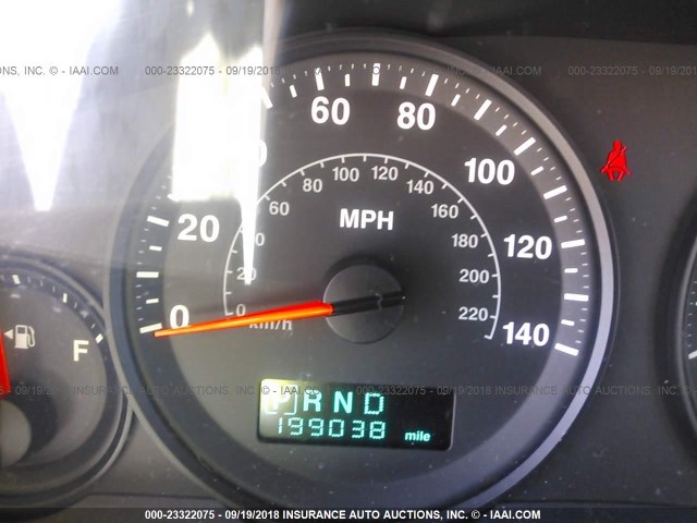 1J4GR48K85C509450 - 2005 JEEP GRAND CHEROKEE LAREDO/COLUMBIA/FREEDOM 红色 照片 7