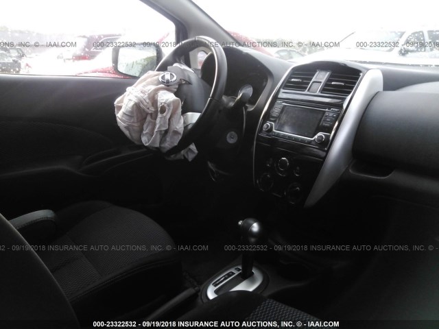 3N1CE2CP2GL361765 - 2016 NISSAN VERSA NOTE S/S PLUS/SV/SL/SR SILVER photo 5