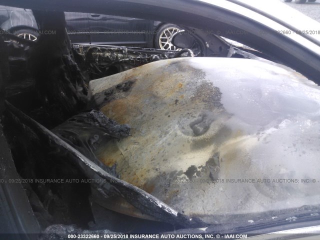 4T4BF1FK9CR241589 - 2012 TOYOTA CAMRY SE/LE/XLE 银色 照片 5