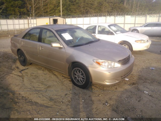 4T1BE32K02U536027 - 2002 TOYOTA CAMRY LE/XLE/SE GOLD photo 1