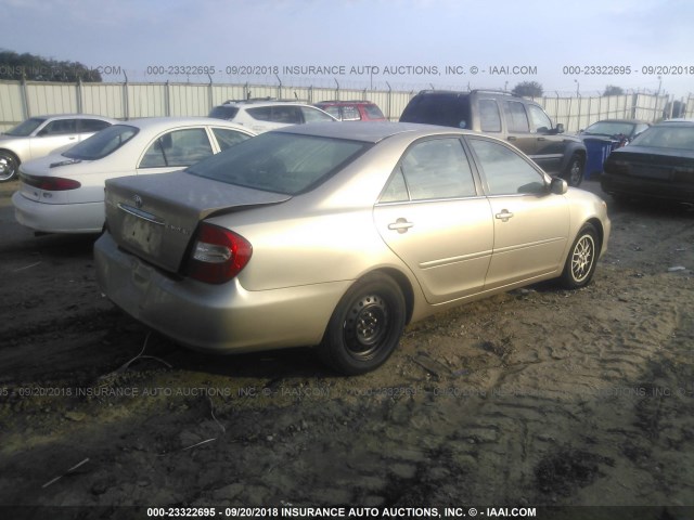 4T1BE32K02U536027 - 2002 TOYOTA CAMRY LE/XLE/SE GOLD photo 4