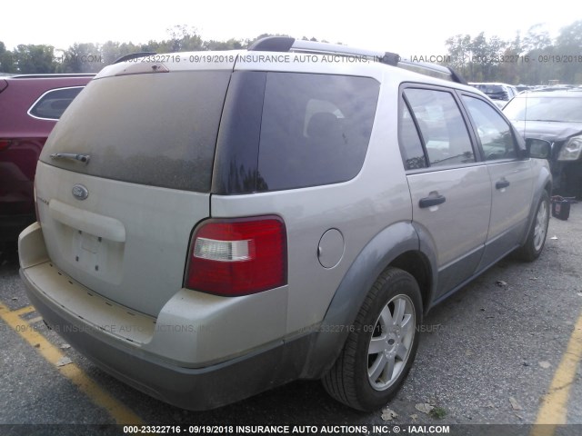 1FMZK01126GA24000 - 2006 FORD FREESTYLE SE SILVER photo 4