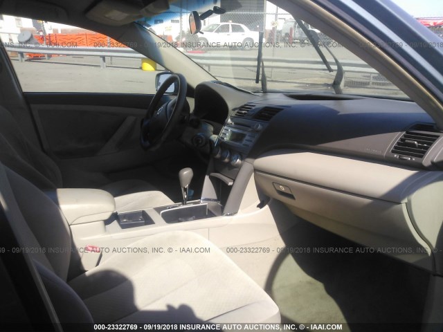 4T1BE46K59U884299 - 2009 TOYOTA CAMRY SE/LE/XLE 绿色 照片 5