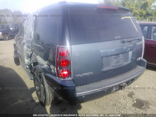 1GKFK63857J319055 - 2007 GMC YUKON DENALI GRAY photo 3