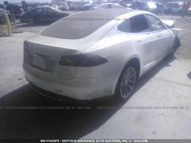 5YJSA1H1XEFP62558 - 2014 TESLA MODEL S WHITE photo 4