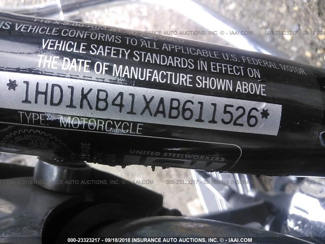 1HD1KB41XAB611526 - 2010 HARLEY-DAVIDSON FLHX BLACK photo 10