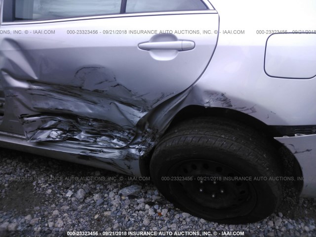 4T1BF3EK9AU069262 - 2010 TOYOTA CAMRY SE/LE/XLE SILVER photo 6
