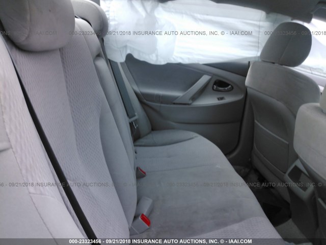 4T1BF3EK9AU069262 - 2010 TOYOTA CAMRY SE/LE/XLE SILVER photo 8