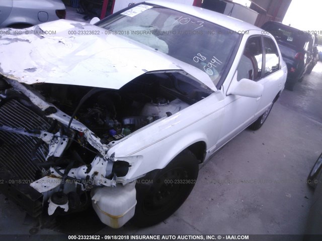 4T1BG28KXWU826941 - 1998 TOYOTA CAMRY CE/LE/XLE 白色 照片 2