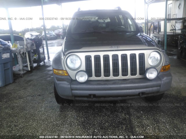 1J4GL38KX5W726993 - 2005 JEEP LIBERTY RENEGADE GREEN photo 6