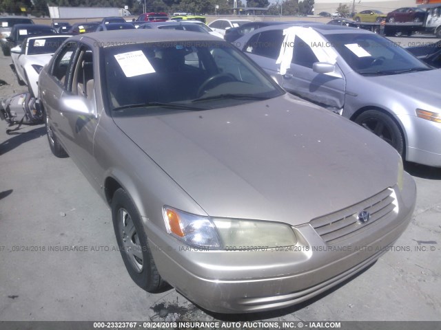 JT2BG22K6W0224289 - 1998 TOYOTA CAMRY CE/LE/XLE 棕色 照片 1